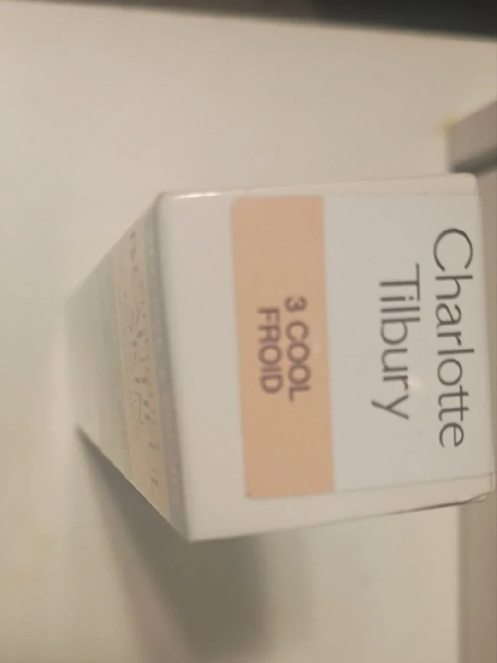 Charlotte Tilbury Beautiful Skin Radiant Foundation - Shade Cool Froid 3